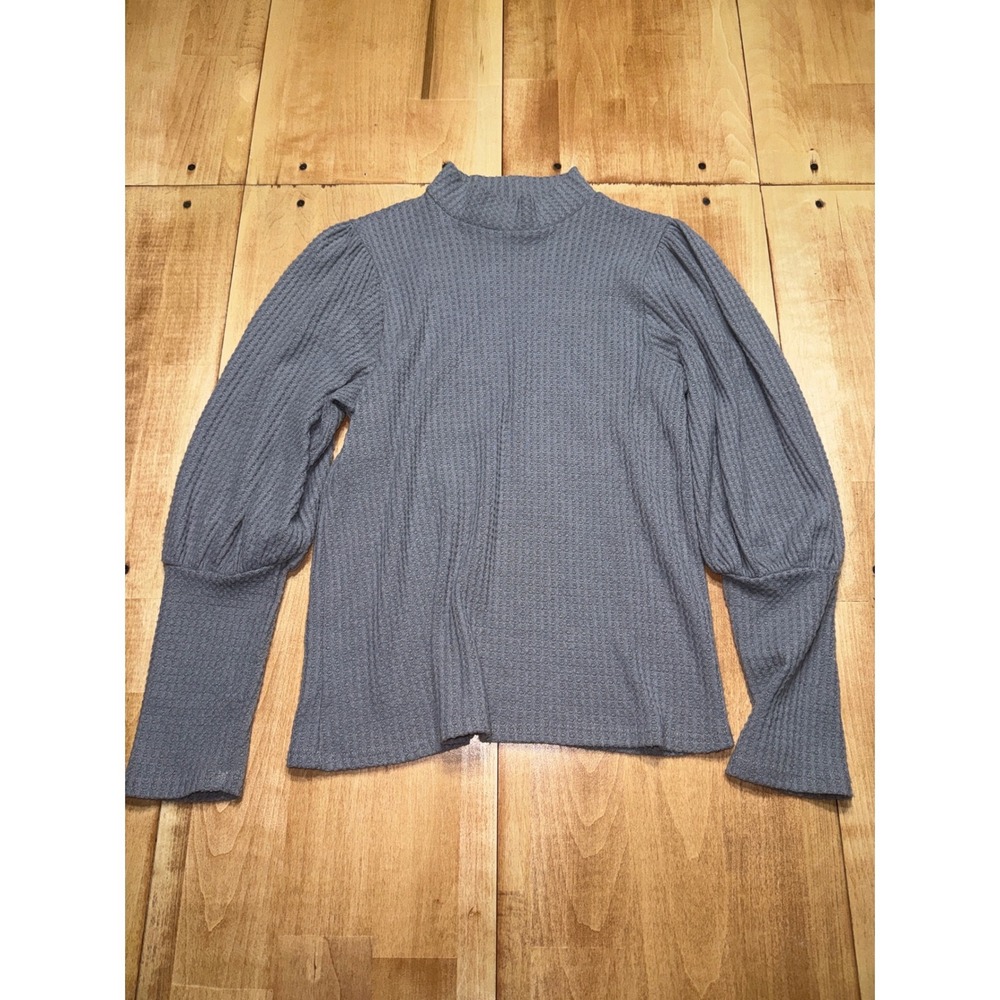 EVERLY Gray Waffle‎ Knit Mock Neck Puff Sleeve Top Size Small